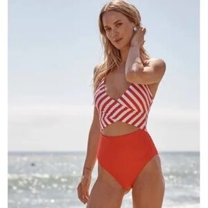 NWT Summersalt Sea Breeze Cutout One-Piece Mixed Stripe Grapefruit & White Sand